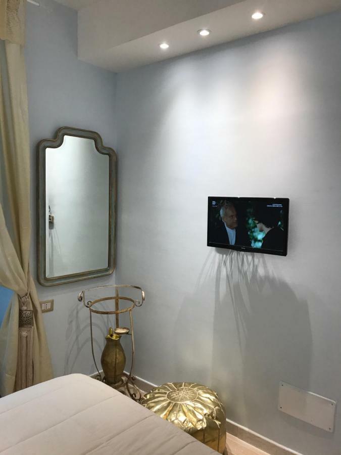 萨莱诺Chez Lumiere别墅 外观 照片